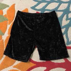 Velvet biker shorts